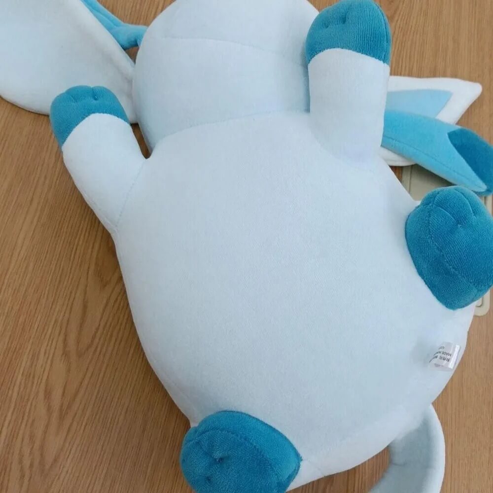 Pokémon Sleeping Glaceon Plush