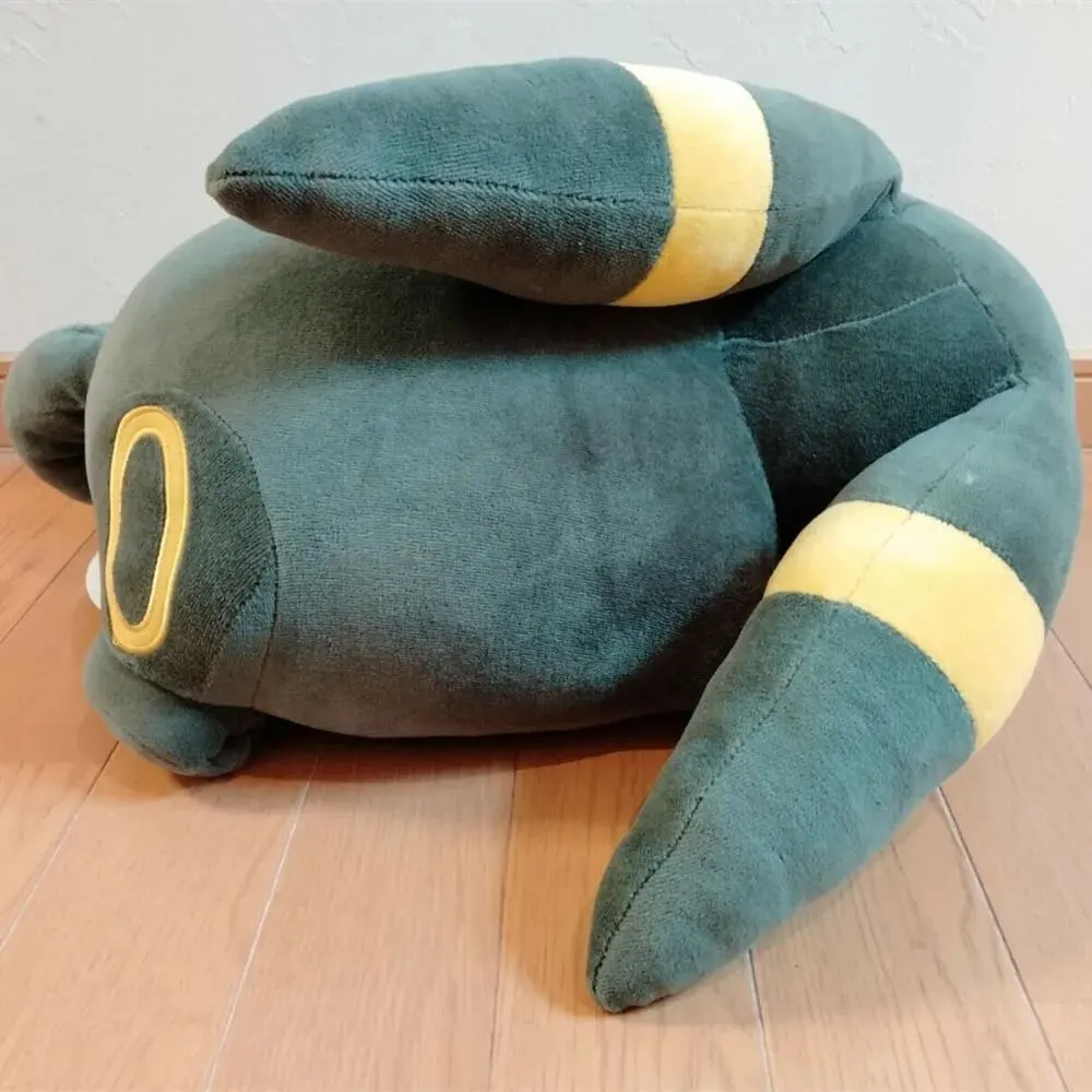 Pokémon Sleeping Umbreon Plush